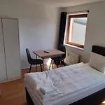 Daire Zentrale 3 Mit Parkplatz *