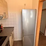 Daire Zentrale 3 Mit Parkplatz Neumünster