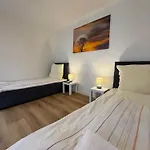 Zentrale 3 Mit Parkplatz *