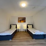 Zentrale 3 Mit Parkplatz Daire