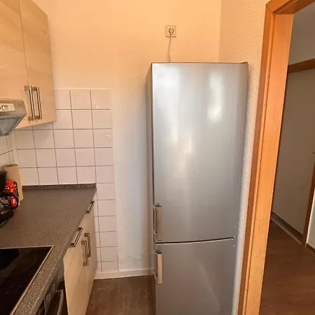 Daire Zentrale 3 Mit Parkplatz Neumünster