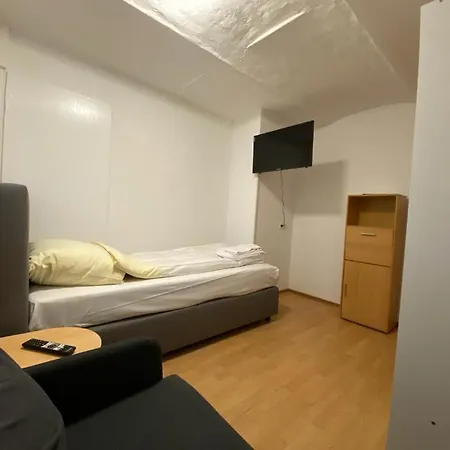 Daire Zentrale 3 Mit Parkplatz Neumünster