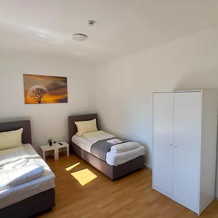 Appartement Zentrale 3 Mit Parkplatz *