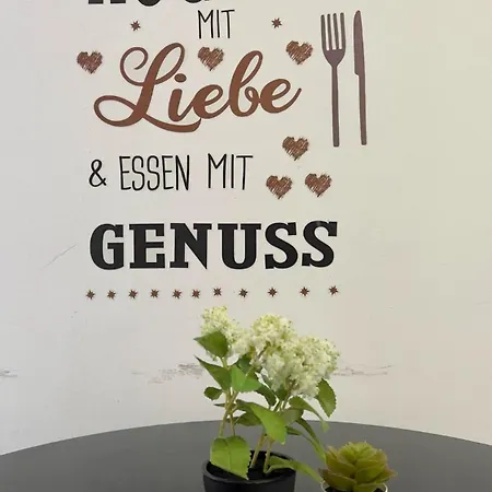 Zentrale 3 Mit Parkplatz Daire