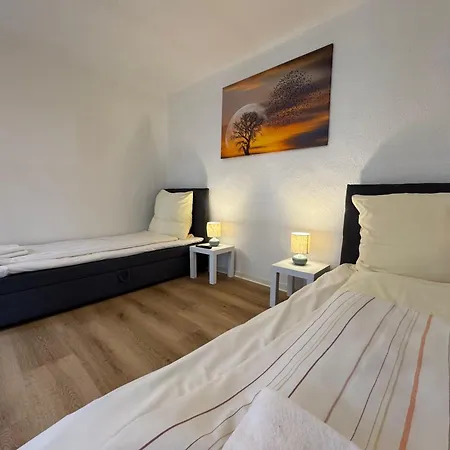 Zentrale 3 Mit Parkplatz *