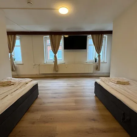 Zentrale 3 Mit Parkplatz *