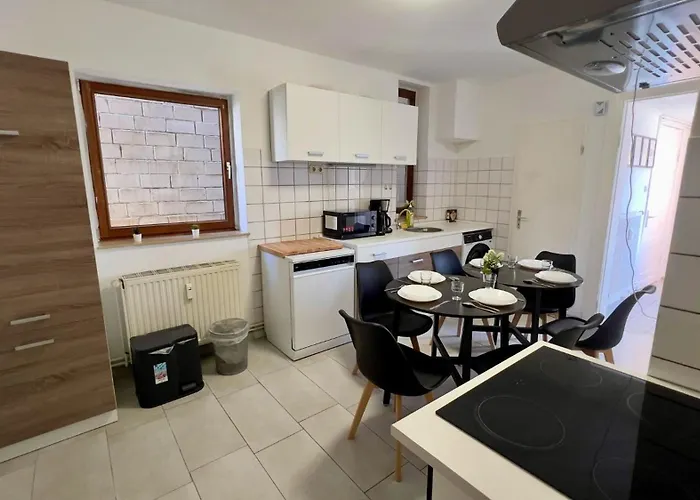 Zentrale 3 Mit Parkplatz Appartement *