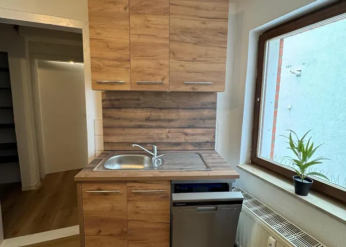 Zentrale 3 Mit Parkplatz Appartement Neumünster